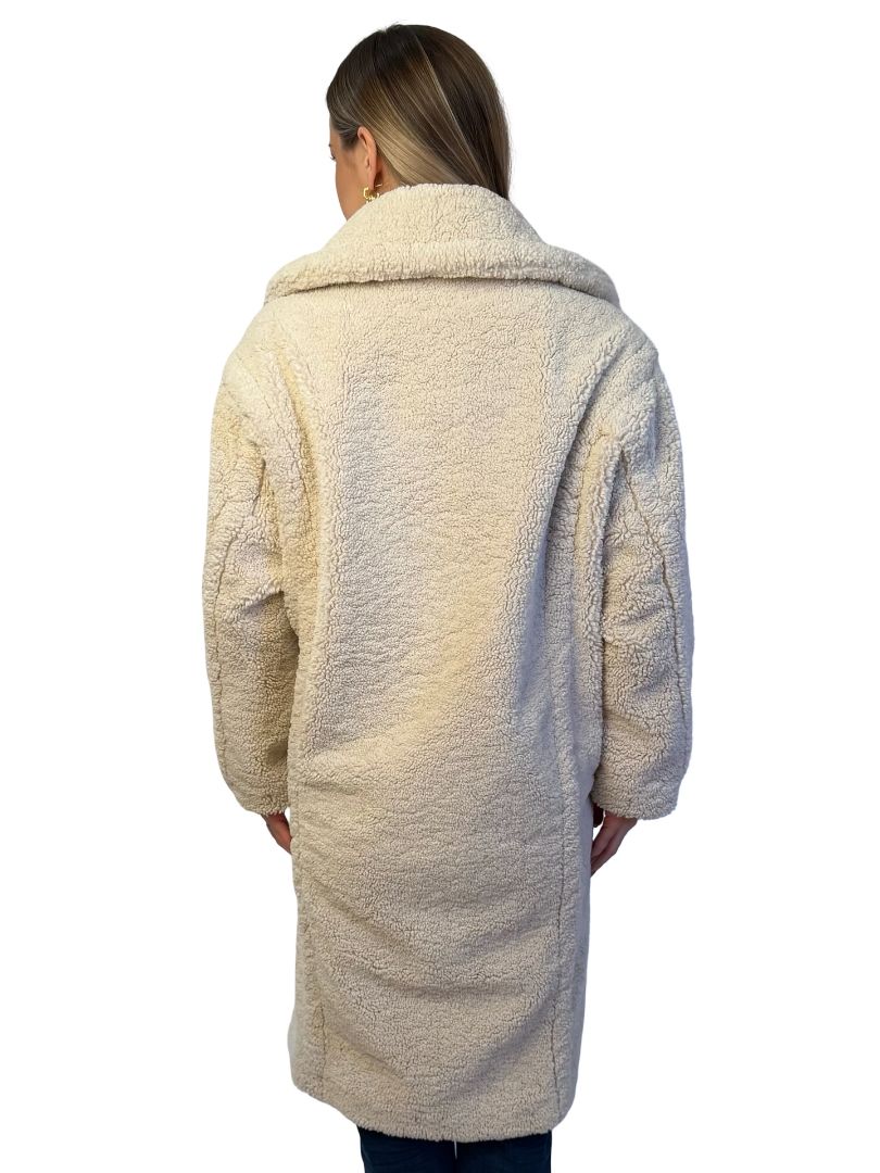 APPARIS Ivory 'Darnya' Teddy Coat. Size: S