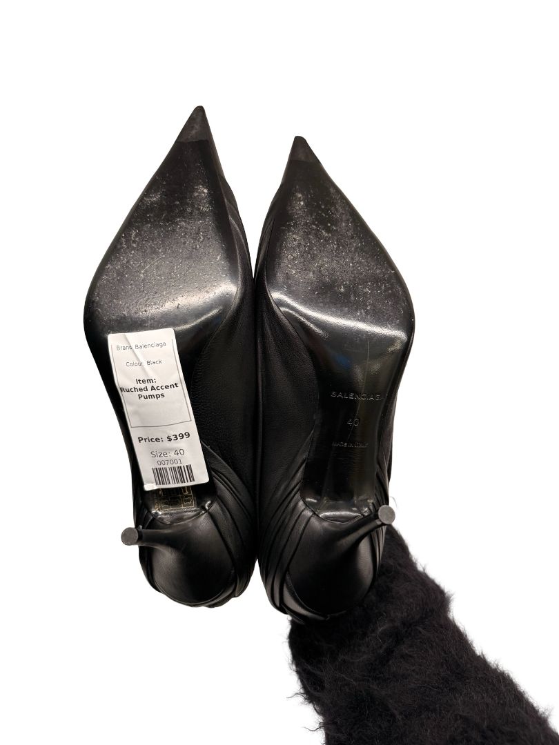 Balenciaga Black Ruched Accent Pumps. Size: 40