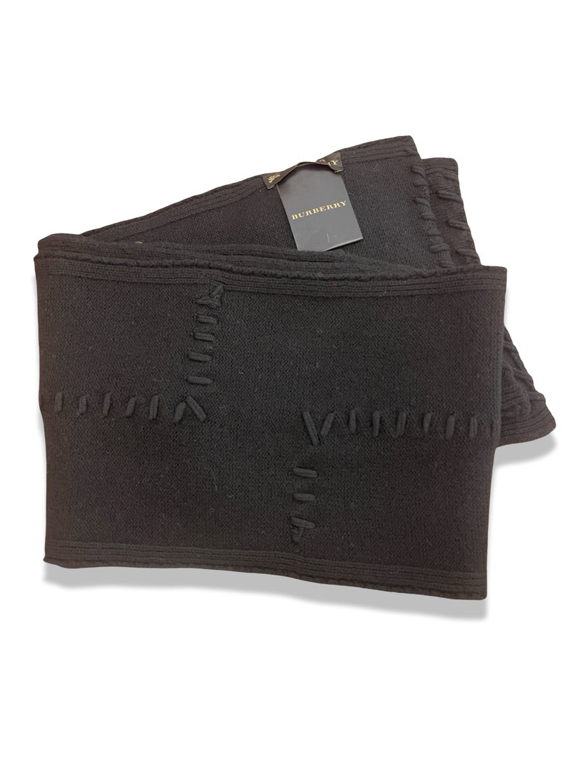 Burberry Black Virgin Wool Scarf w/ Thick Stitch Detail.