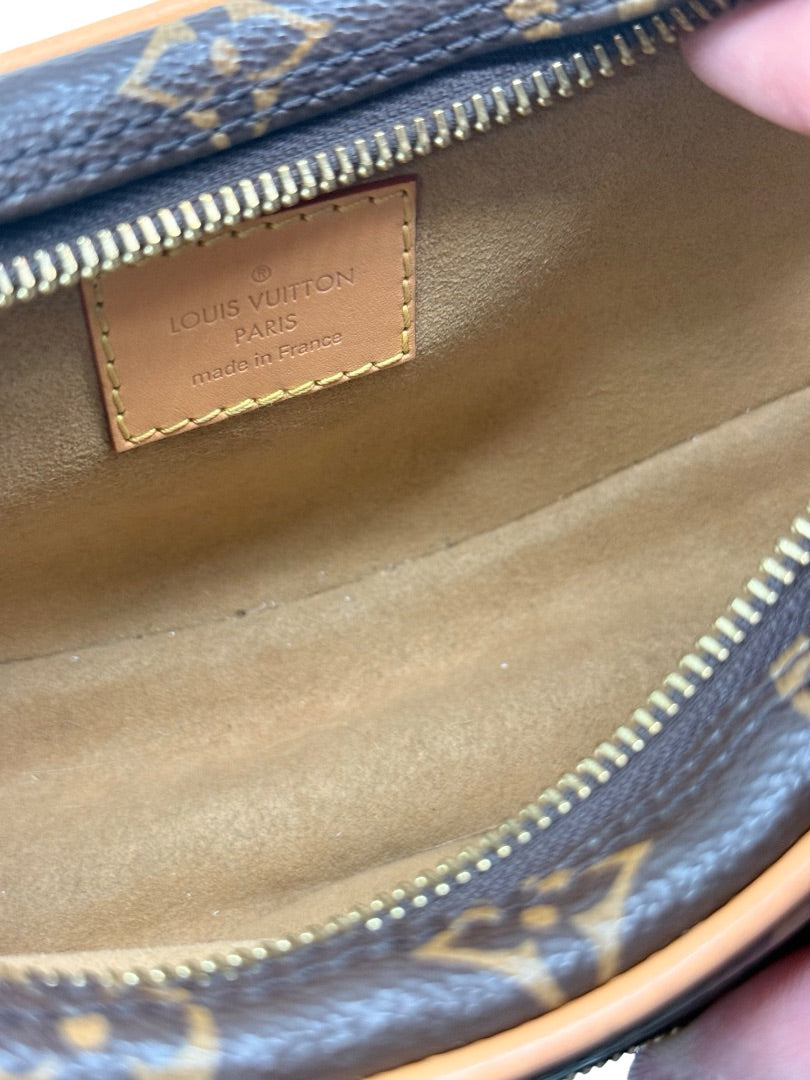 Louis Vuitton Brown Monogram Loop Shoulder Bag.