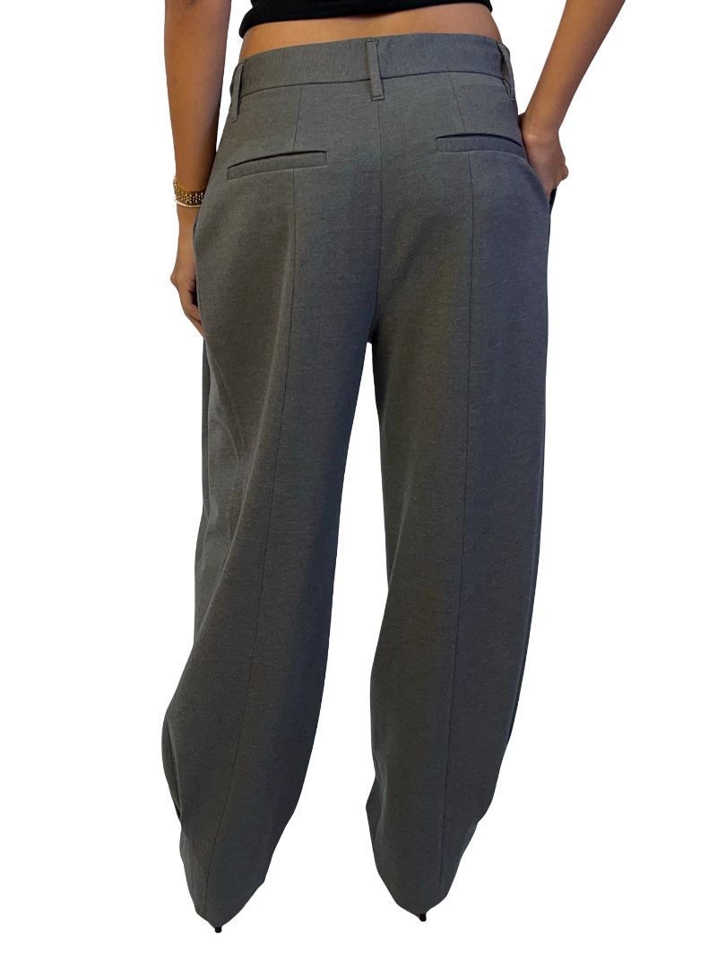Rag & Bone Grey Pleated Barrel Leg Trouser. Size: 2