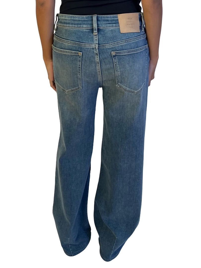 Neuw Dusty Blue Eva Jean. Size: 28