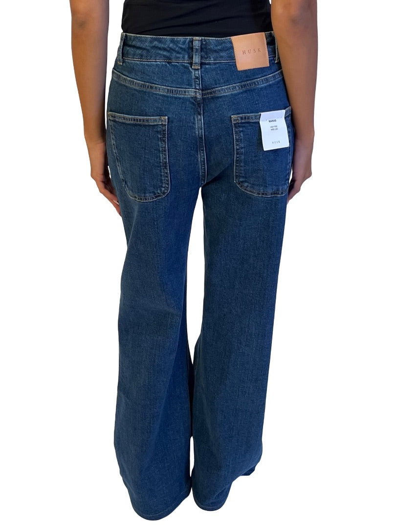 Husk Blue Straight Leg High Waist Jeans. Size: 28