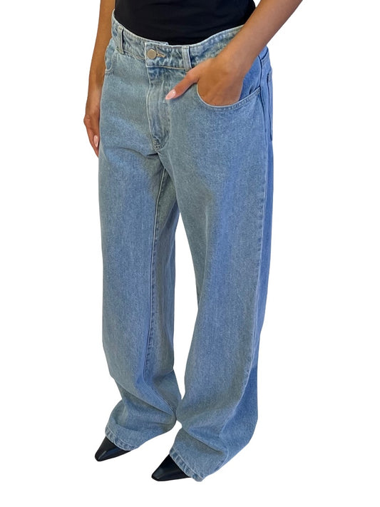 Viktoria & Woods Blue Vintage Wash 'Osborne' Wide Leg Jeans. Size: 1