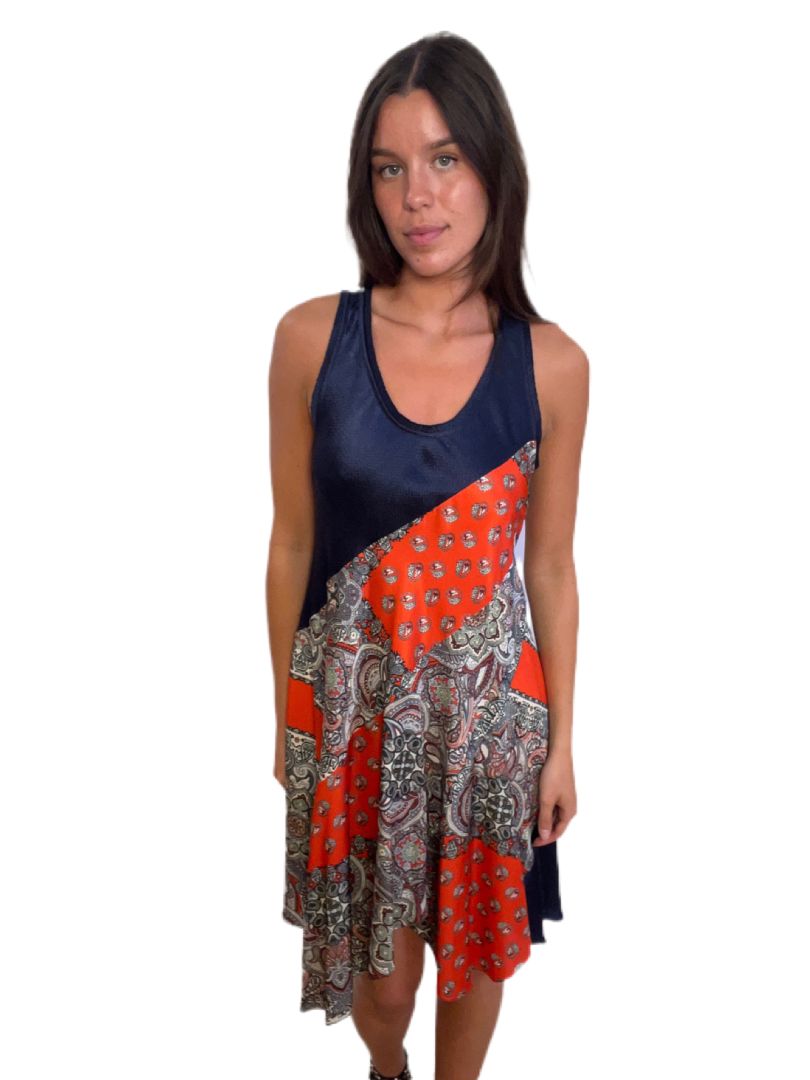 Chloe Red & Navy Printed Dress. Size: 38