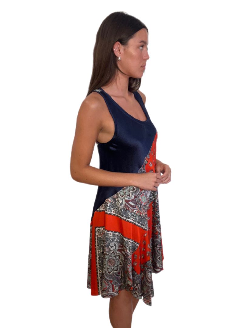 Chloe Red & Navy Printed Dress. Size: 38