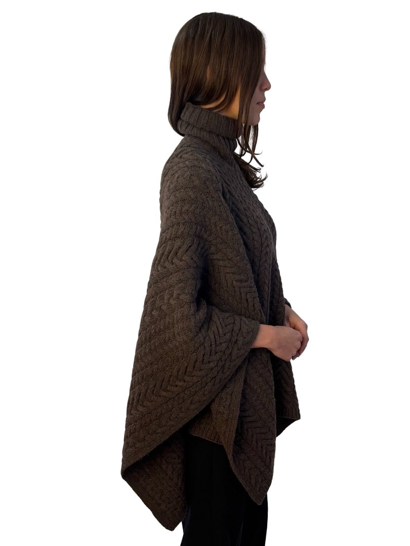 Ralph Lauren Brown Cable Knit Cape. Size: M/L