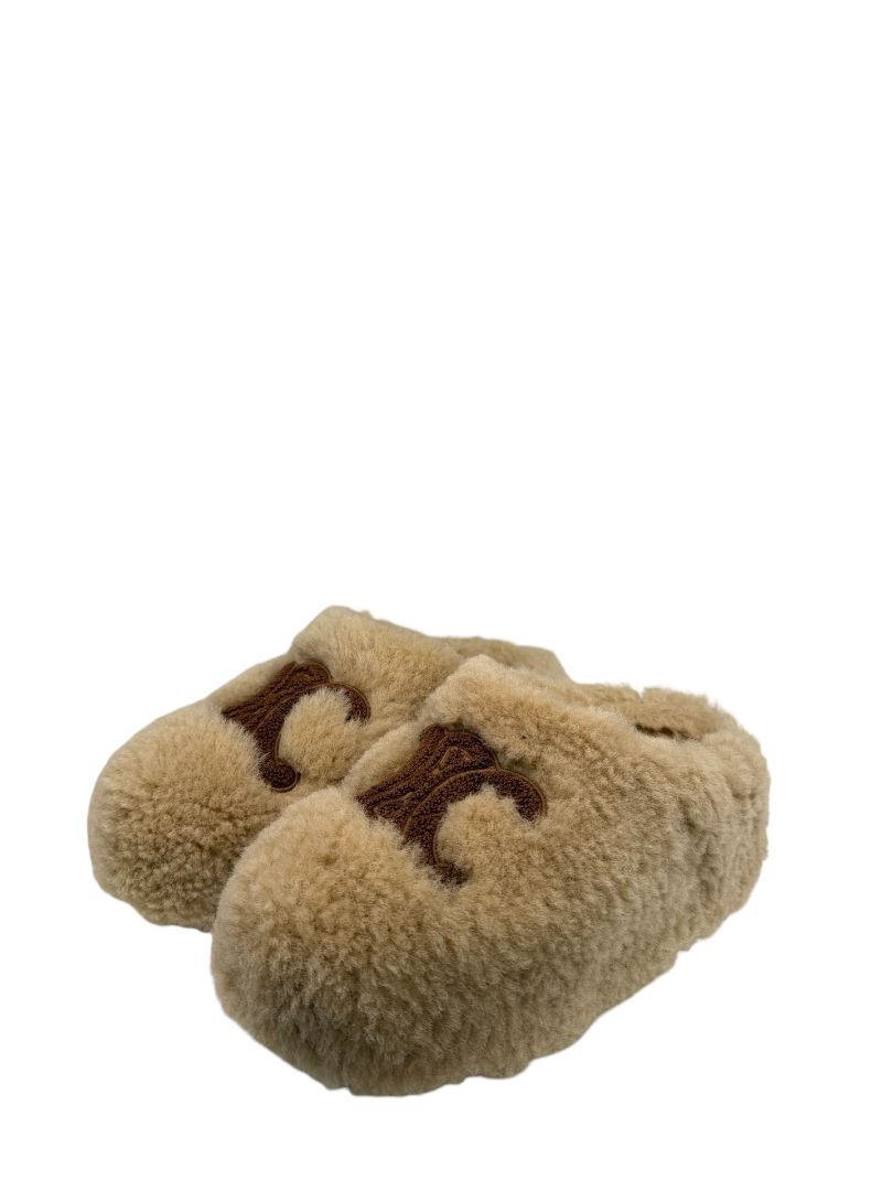 Celine Cream Spring 2023 Shearling Mule. Size: 36