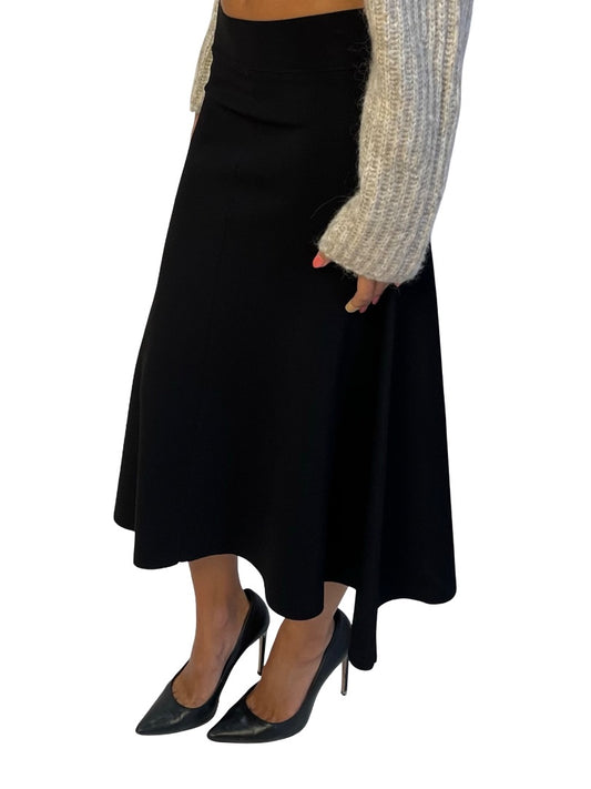 Scanlan Theodore Black Thin Crepe Flare Skirt. Size: S