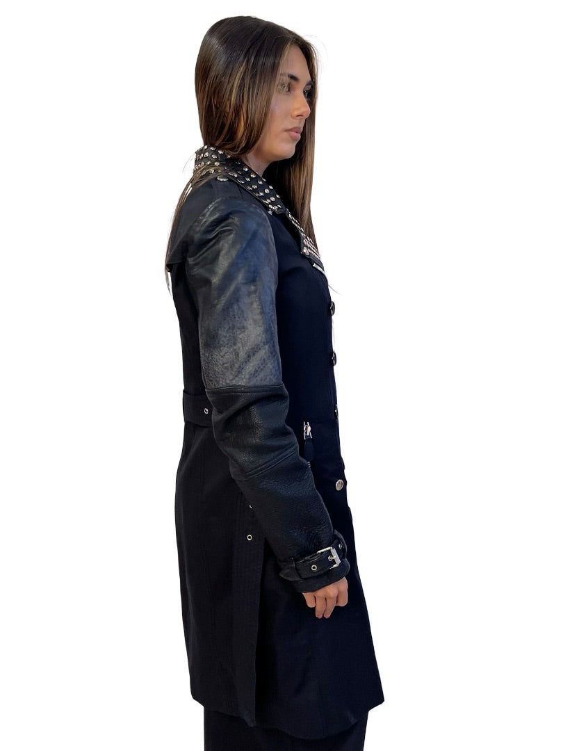 Burberry Brit Black Leather & Cotton Trench Coat w Studded Collar. Size: 8