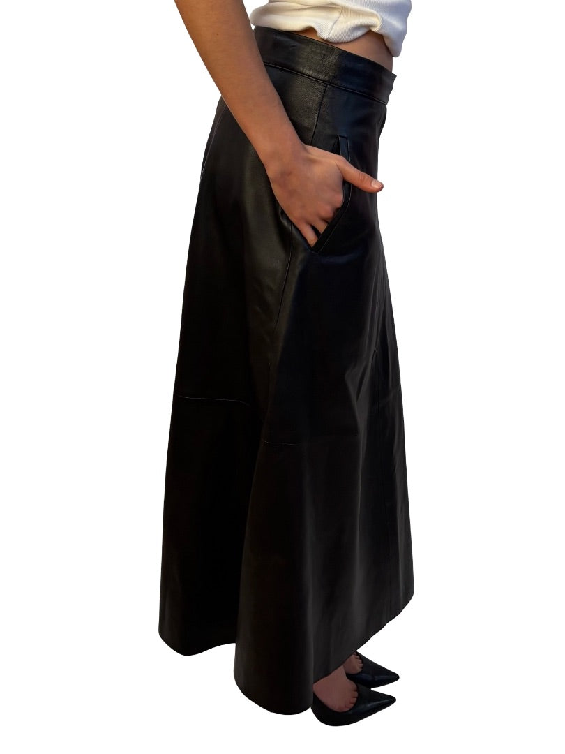 Scanlan Theodore Black Leather Skirt. Size: 10