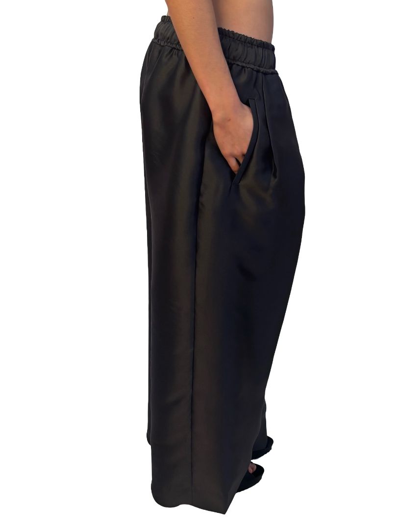 Lee Mathews Charcoal Satin 'Penny' Wide Leg Pant. Size: 3