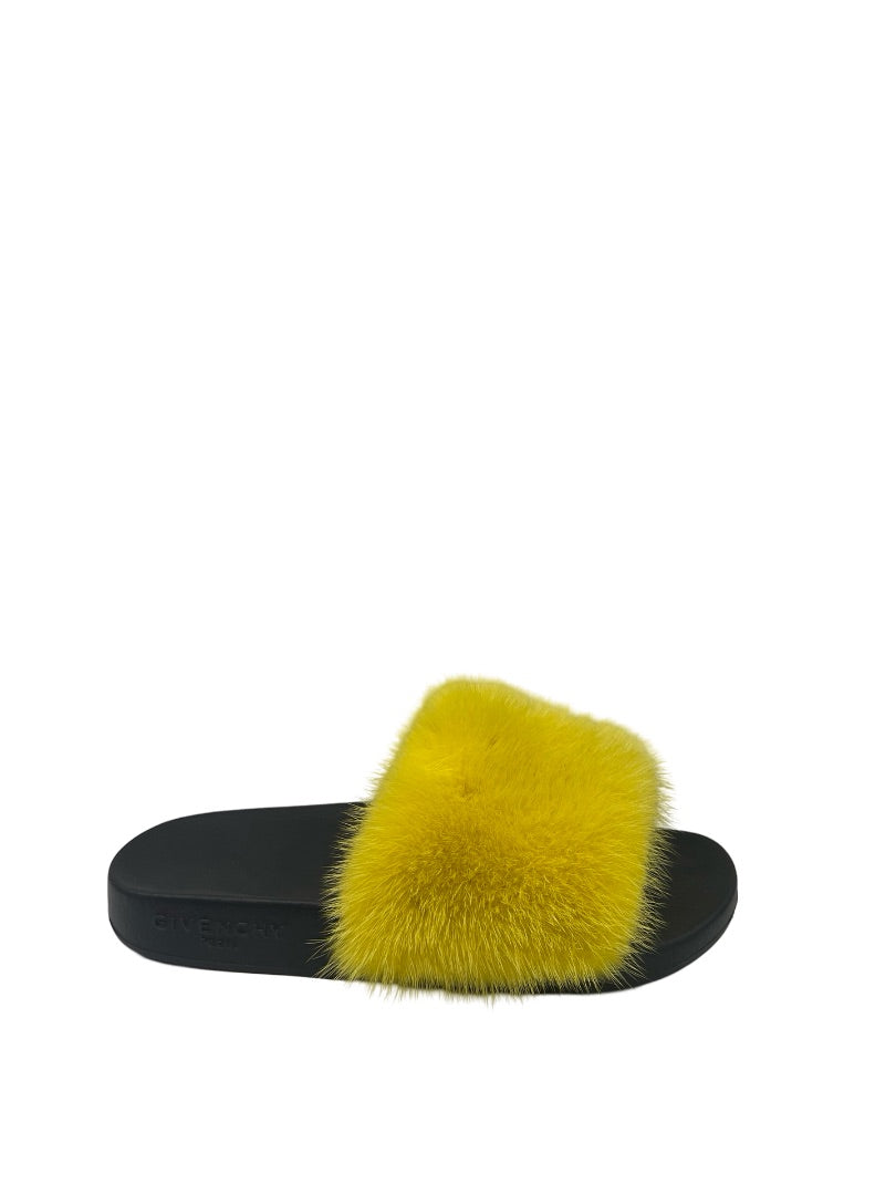 Givenchy Yellow Mink Slides. Size: 35