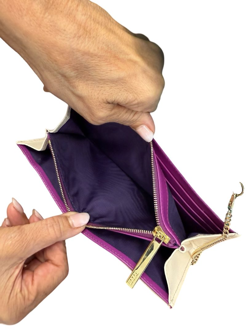 Emilio Pucci Cream Wallet On Chain.