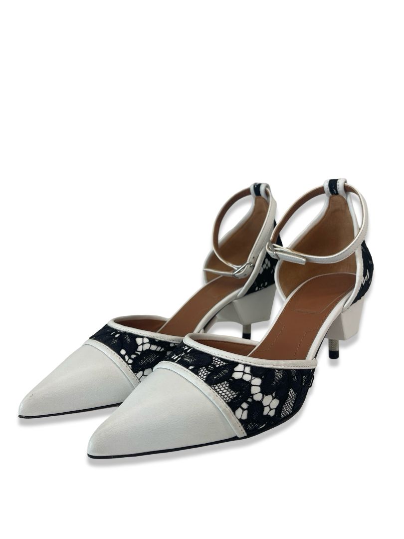 Givenchy White Lace Kitten Heels. Size: 36