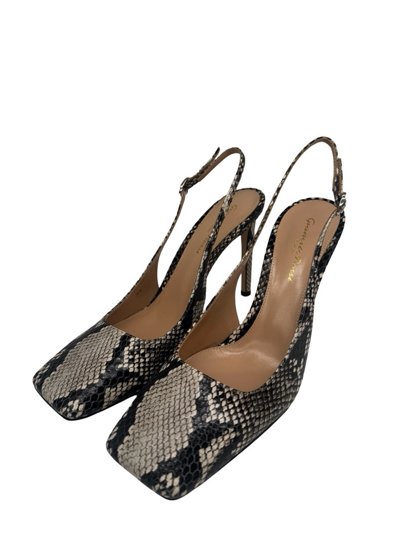 Gianvito Rossi Grey & Black Snake Skin Effect Square Toe Pumps. Size: 38
