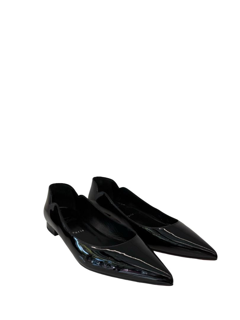 Christian Louboutin Black Hot Chickita Patent Flats. Size: 40.5