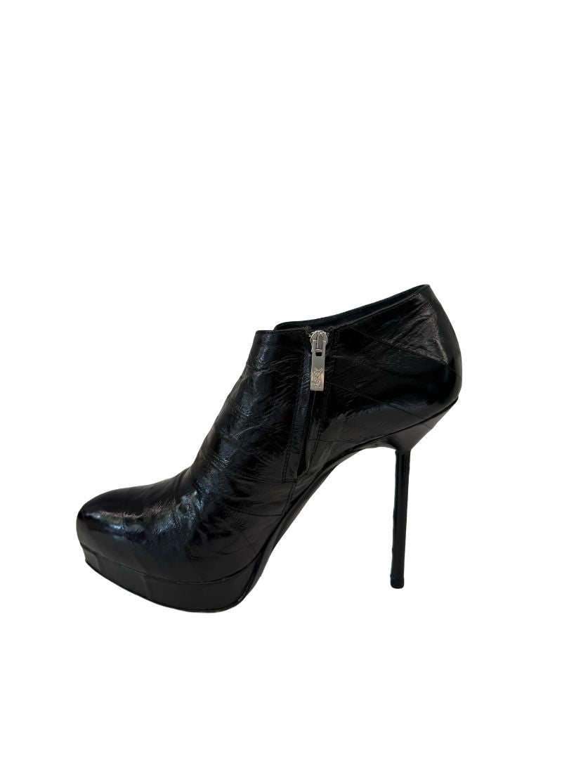 Yves Saint Laurent Black Divine 85 Ankle Boot. Size: 37