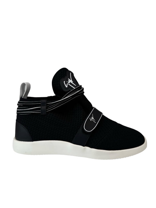 Giuseppe Zanotti Black Knit Velcro Runners w White Sole. Size: 41