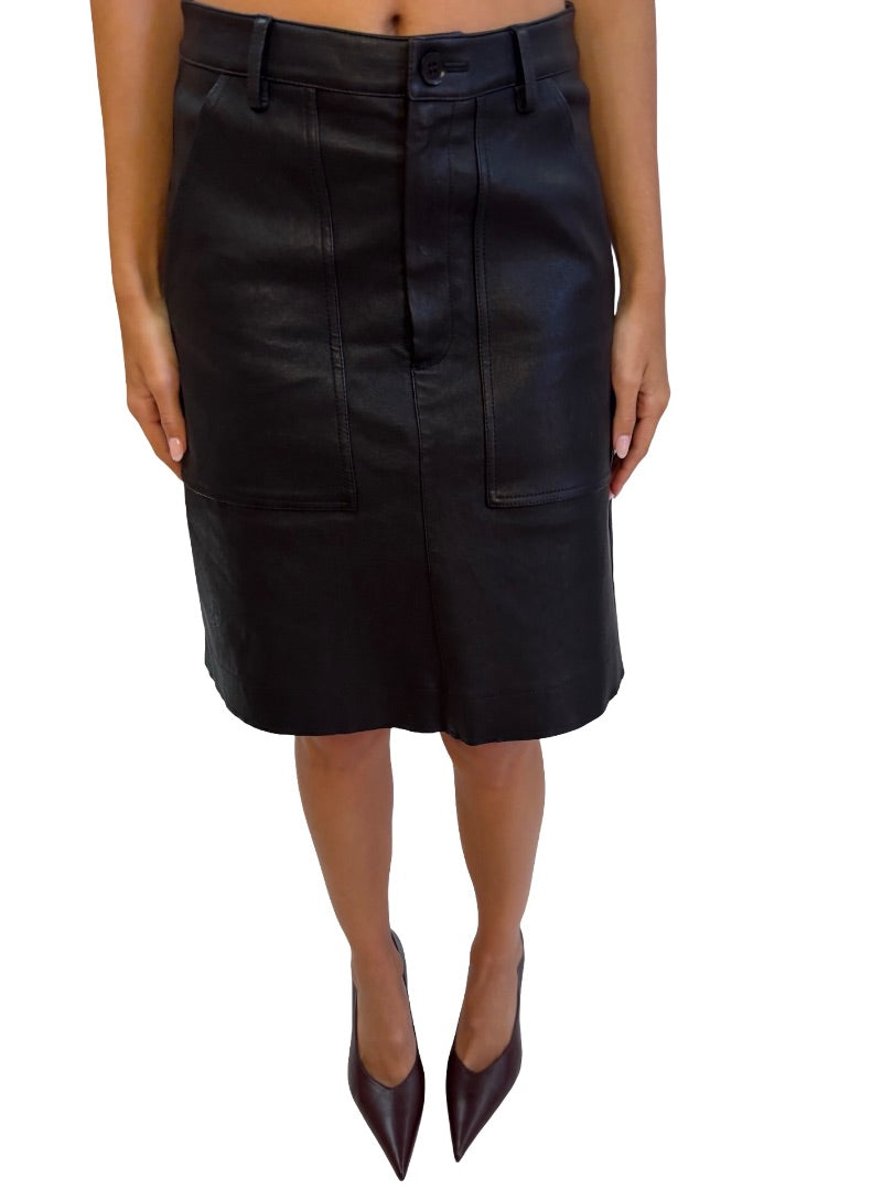Scanlan Theodore Black Leather A Line Skirt. Size: 6