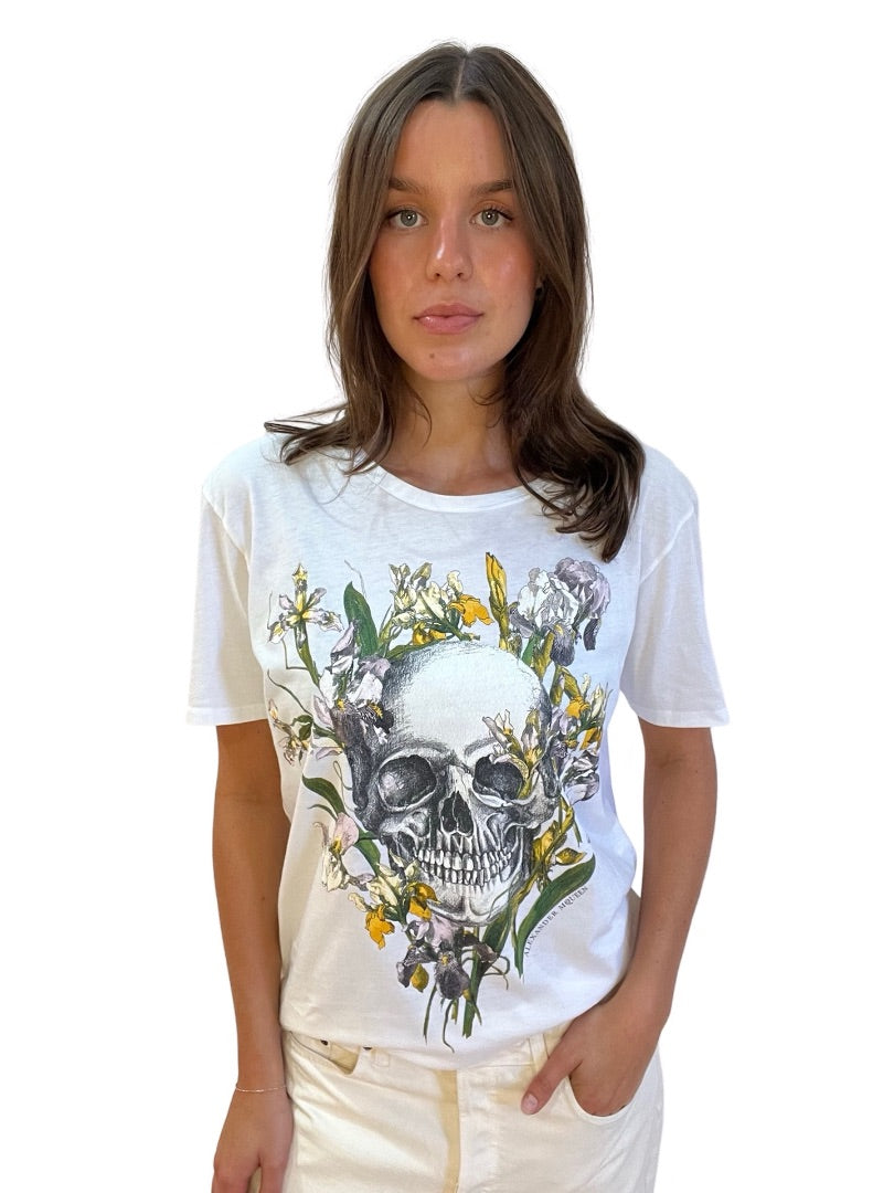 Alexander McQueen White Skull Print T-Shirt. Size: 40