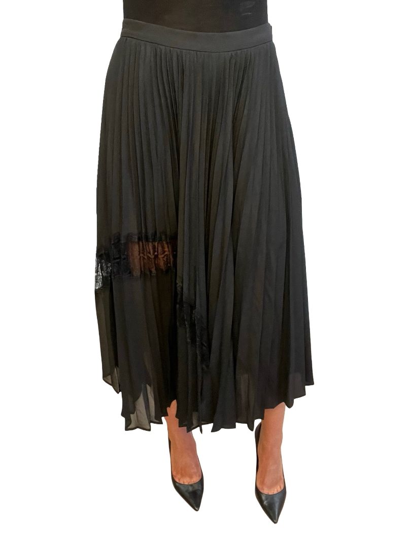 Husk Black Pleated Skirt w/ Lace Detailing. Size: 2