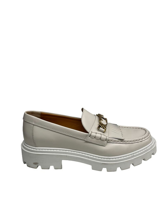 Tod's White Fringed Platform Leather Loafer. Size: 39