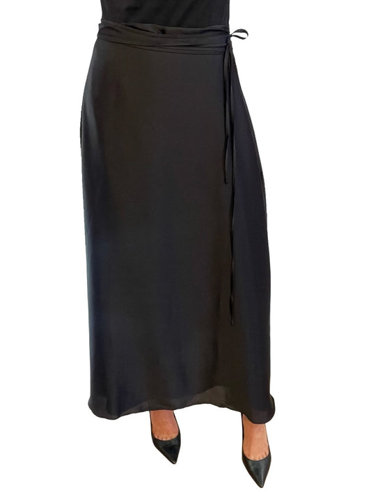 Orseund Iris Black Satin Wrap Skirt. Size: XS