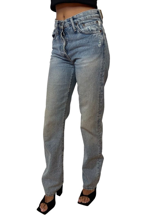 Acne Studios Light Wash Skinny Jeans. Size: 24