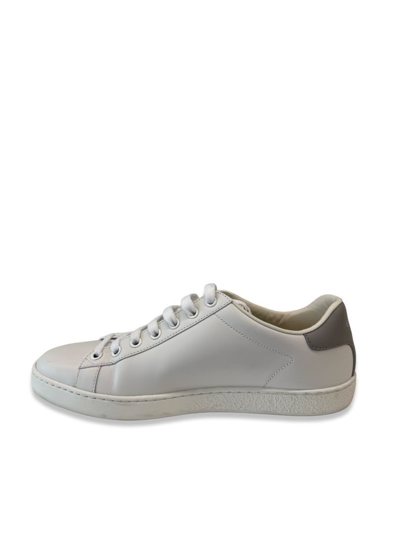 Gucci White Ace Interlocking GG Sneakers. Size: 37.5