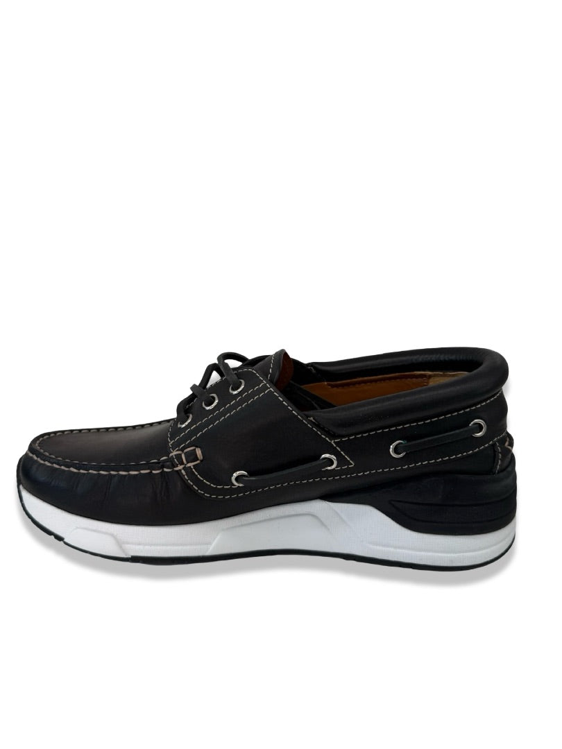 Givenchy Black Boat shoes. Size: 40