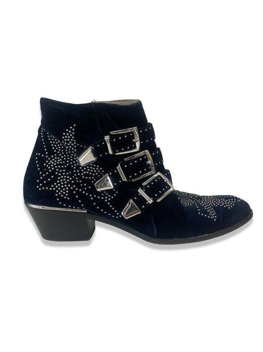 Chloe Navy Velvet Susanna Ankle Boot w/ Buckles. Size: 39.5