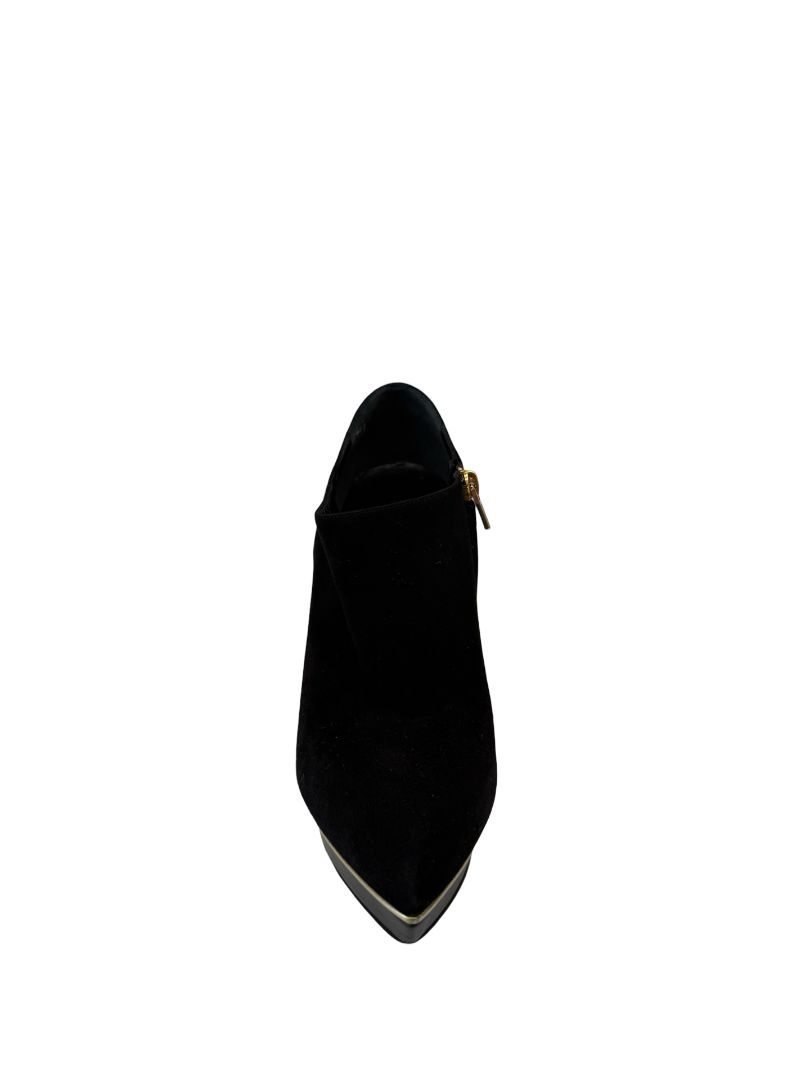 Saint Laurent Black Janis Boot. Size: 38