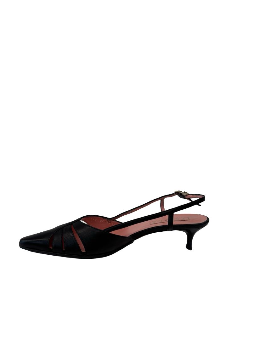 Escada Black Leather Slingback Heel. Size: 38.5