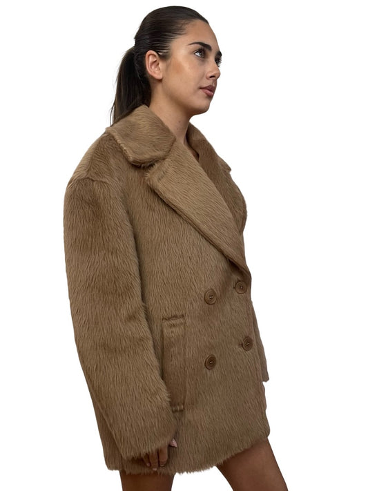 MaxMara Studio Camel Double Breasted Alpaca Pea Coat. Size: 8