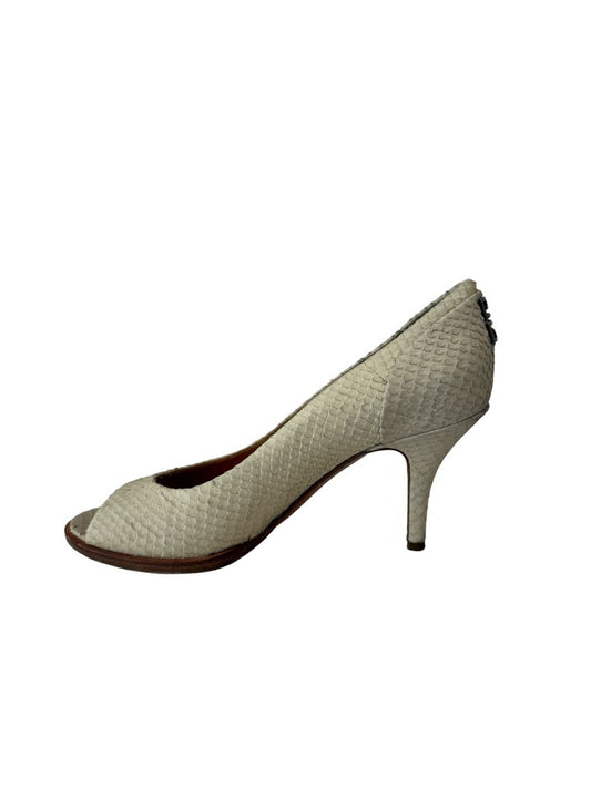 Givenchy Neutral Python Skin Heels. Size: 36