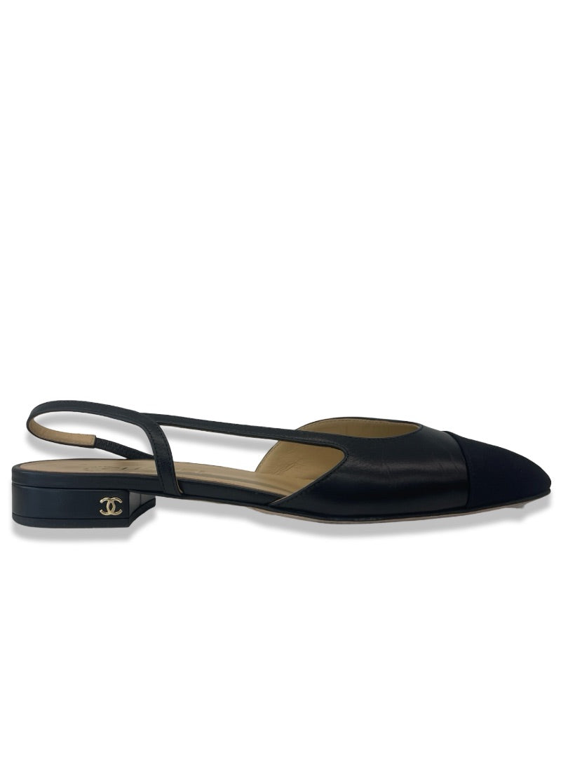 Chanel Black Leather Slingback Flats. Size: 41.5 C