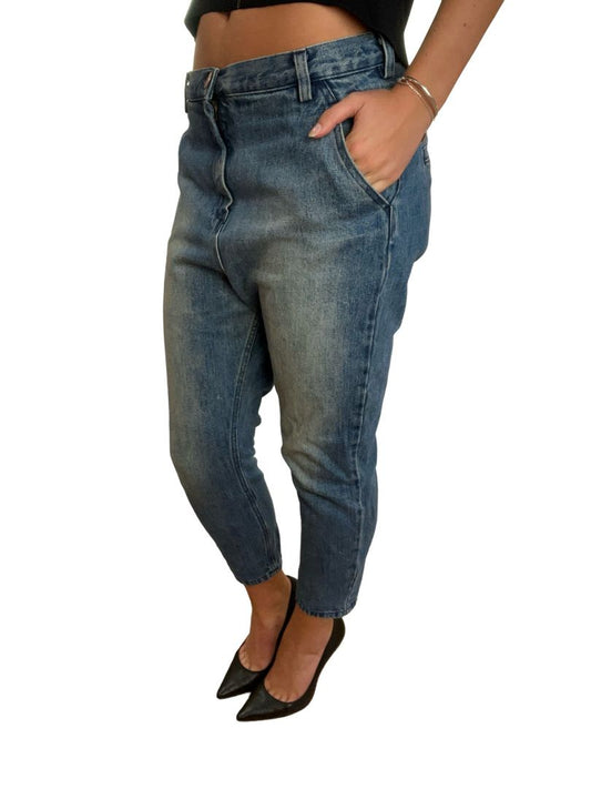 Scanlan Theodore Light Denim Low Crotch Drop Jeans. Size: 8