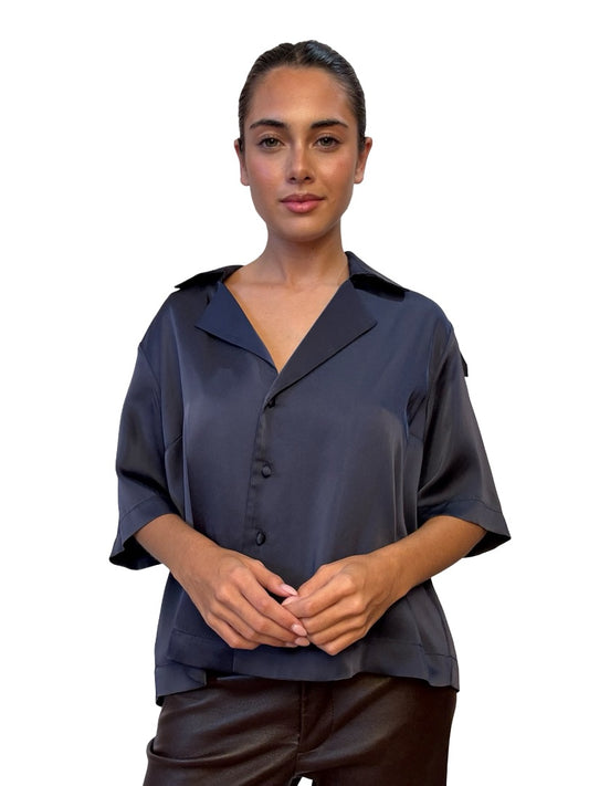 Viktoria & Woods Midnight Conductor Shirt. Size: 1