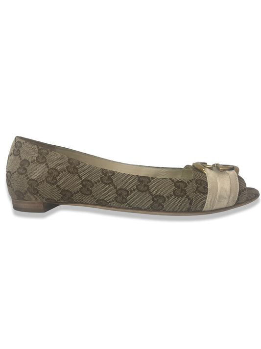Gucci Brown GG Monogram Peep Toe Flats. Size: 38.5