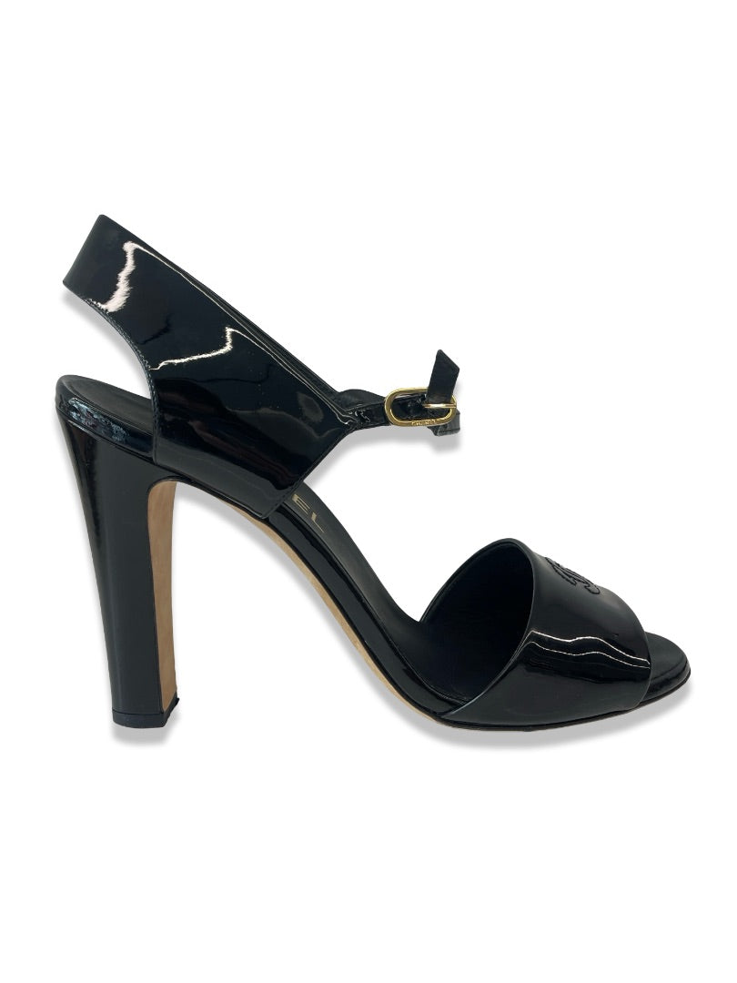 Chanel Black Patent Strap Heel. Size: 40.5