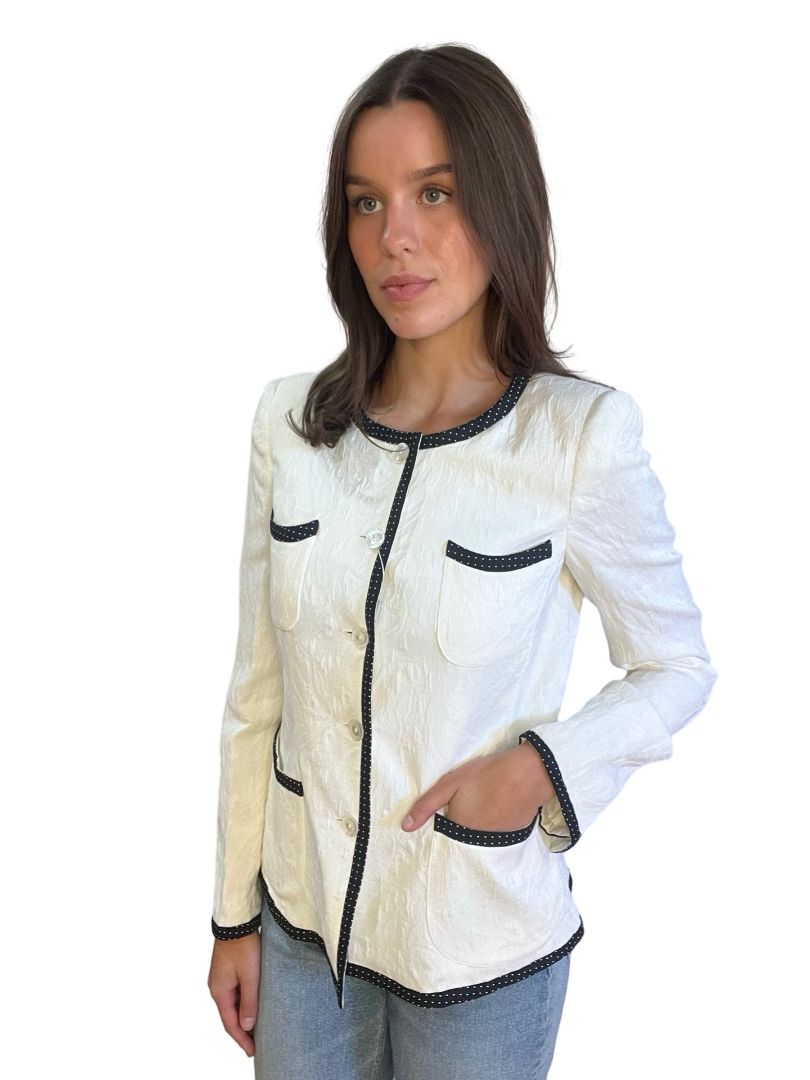 Armani Collezioni Ivory Business Jacket. Size: 42