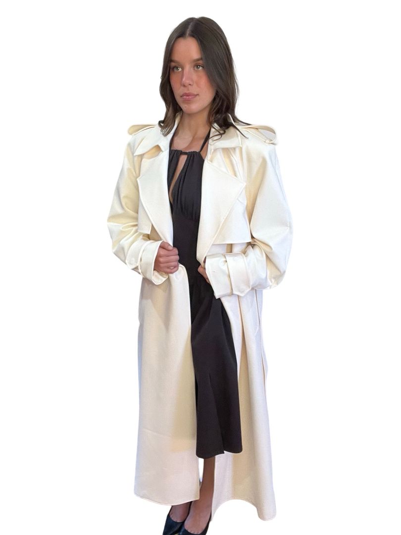 Camilla & Marc Cream Oversize Cora Trench. Size: S/M