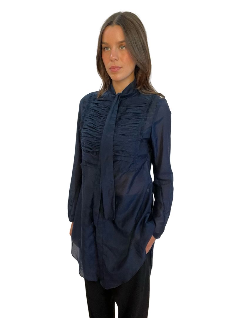 ESS Laboratory Navy Sheer Silk/Cotton Long Shirt. Size: 2