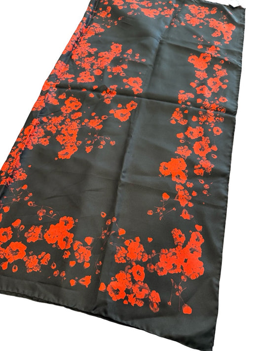 Givenchy Black/Red Silk Scarf. Size: 87cm x 87cm