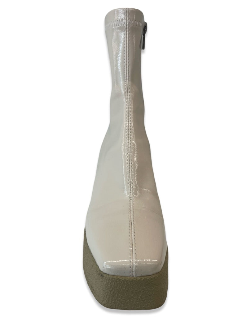 Paname Beige Carnaby Boots. Size: 37