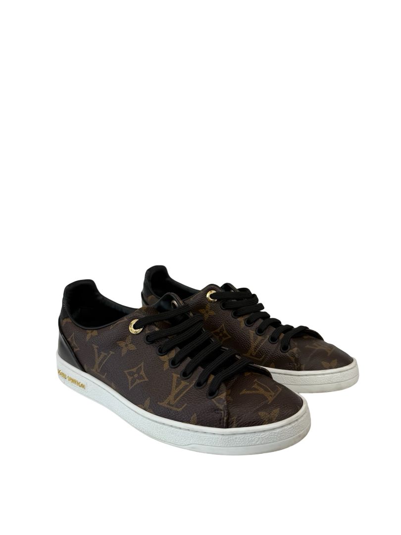 Louis Vuitton Brown Monogram Canvas/Patent Sneaker. Size: 36.5