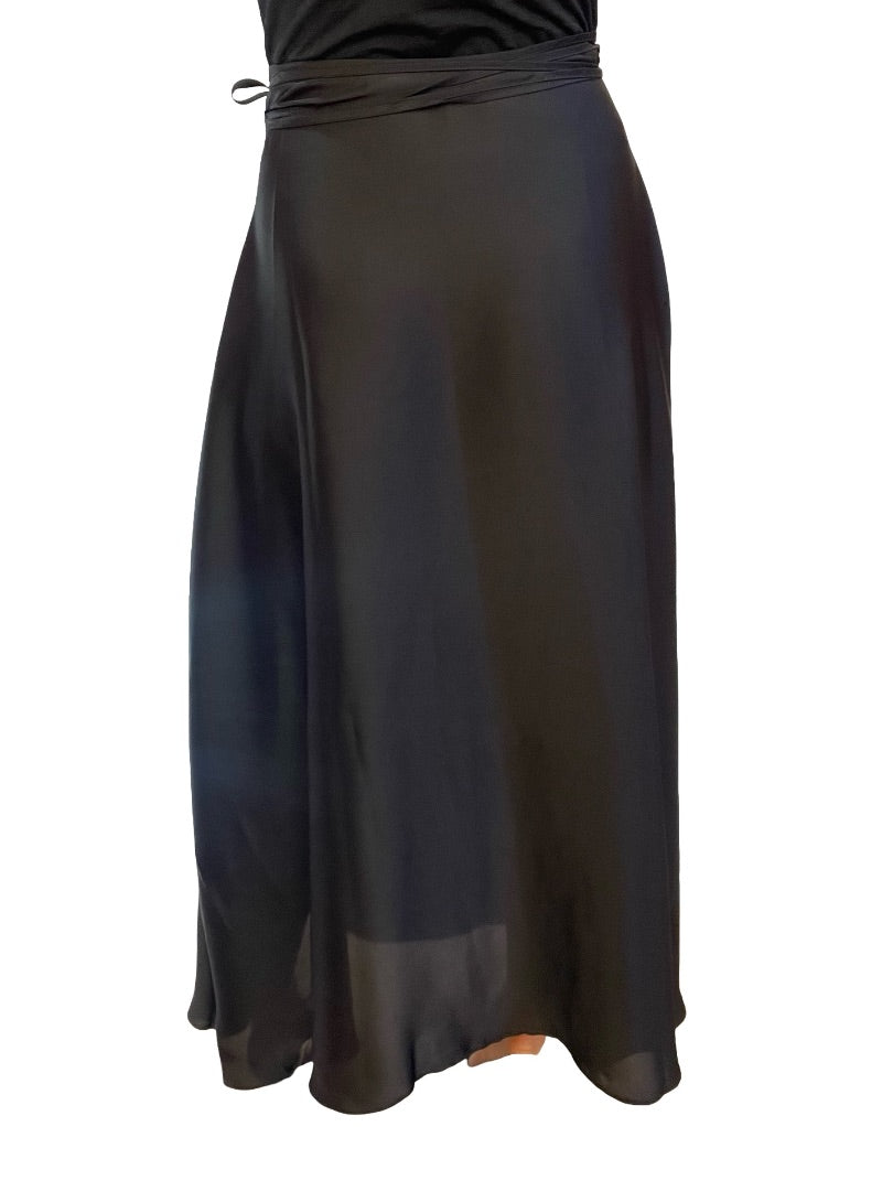 Orseund Iris Black Clothing. Size: XS