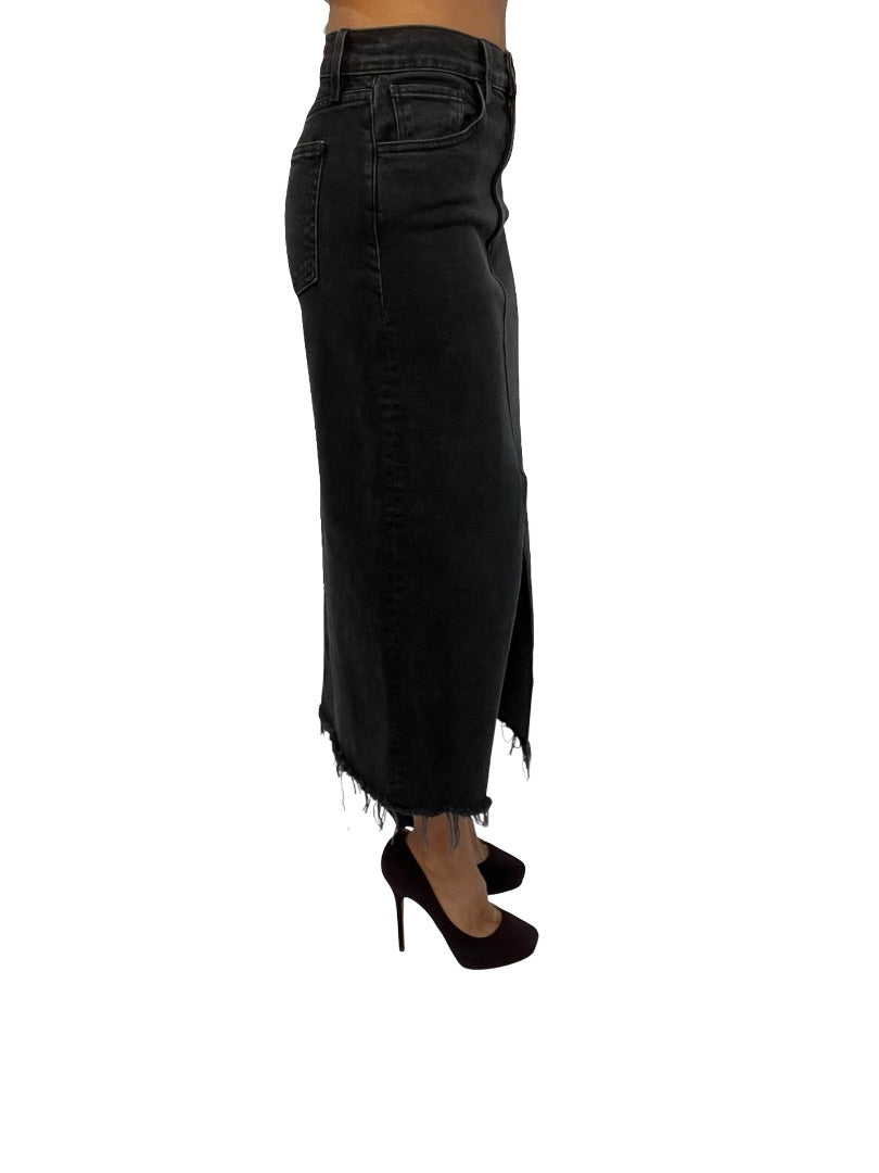 3x1 NYC Black Denim Midi Skirt. Size: 24