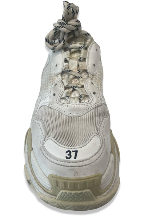 Balenciaga White Triple S Sneaker. Size: 37